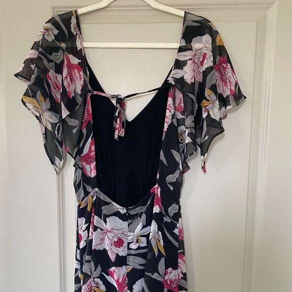 Francesca’s Boutique Black Floral Dress - Picture 2 of 6